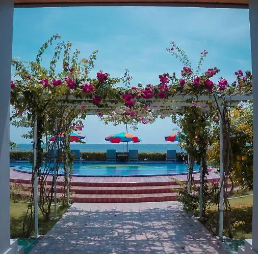 Seamount Hotel 3*