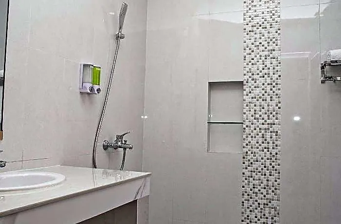 Seamount Hotel
